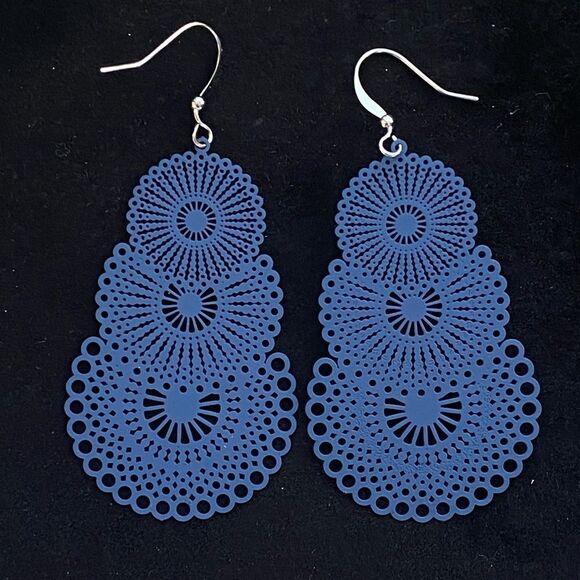 Vintage Style Boho Filigree Tiered Circle Navy Dark Blue Drop Earrings NWT - Picture 2 of 8